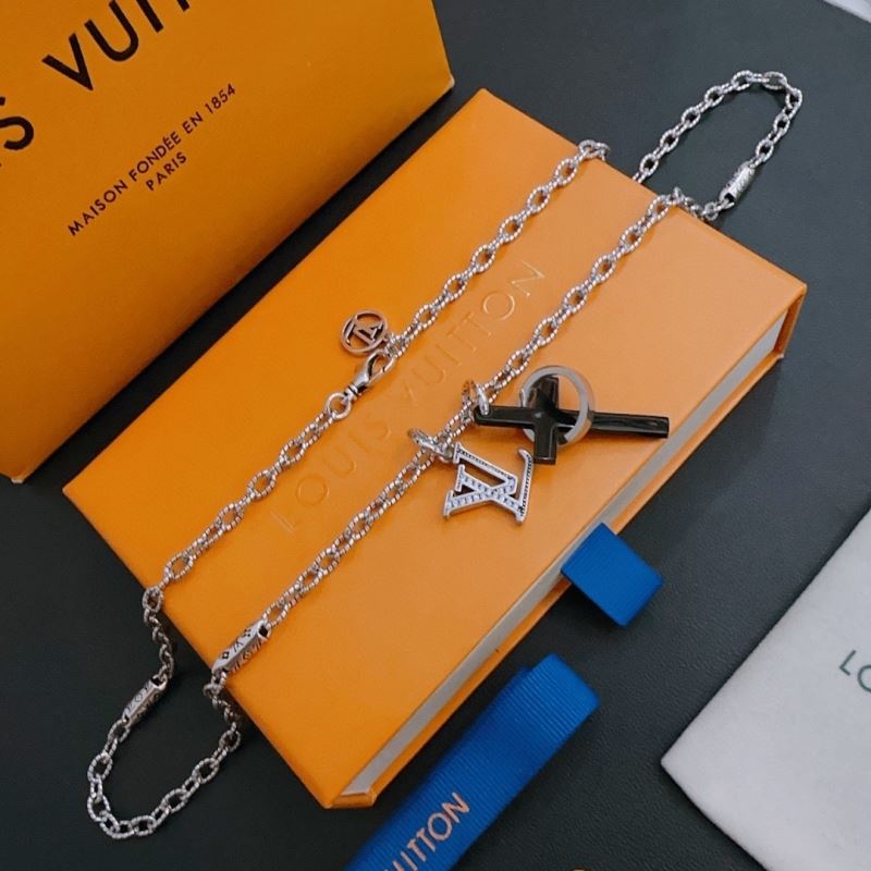 Louis Vuitton Necklaces